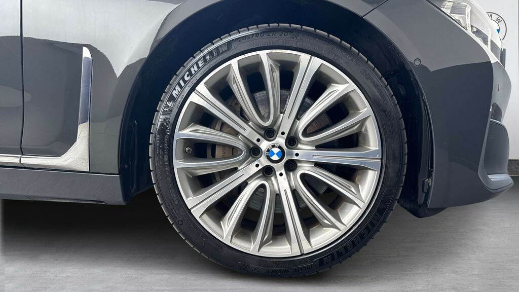 BMW 7 Series 730D Xdrive M Sport Grey #14
