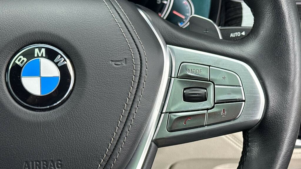 BMW 7 Series M Sport Black #18