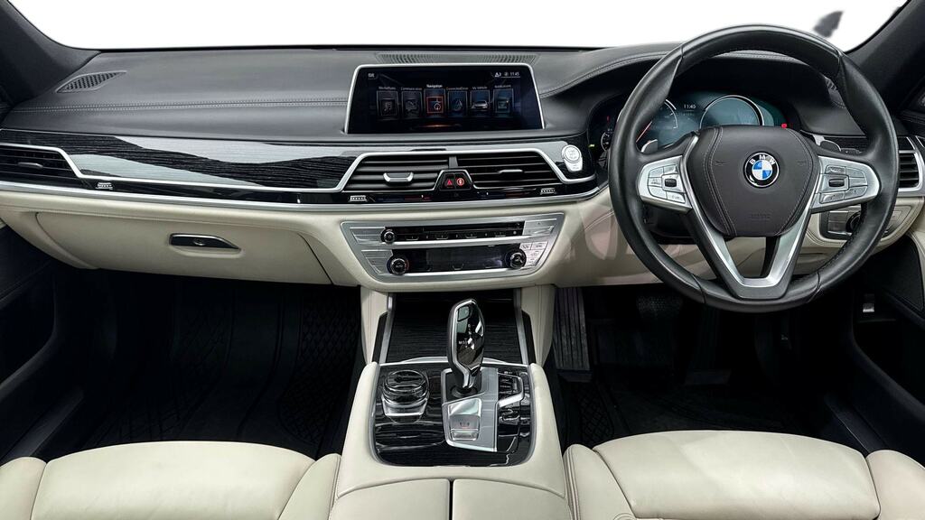 BMW 7 Series 740Ld Xdrive M Sport Grey #4