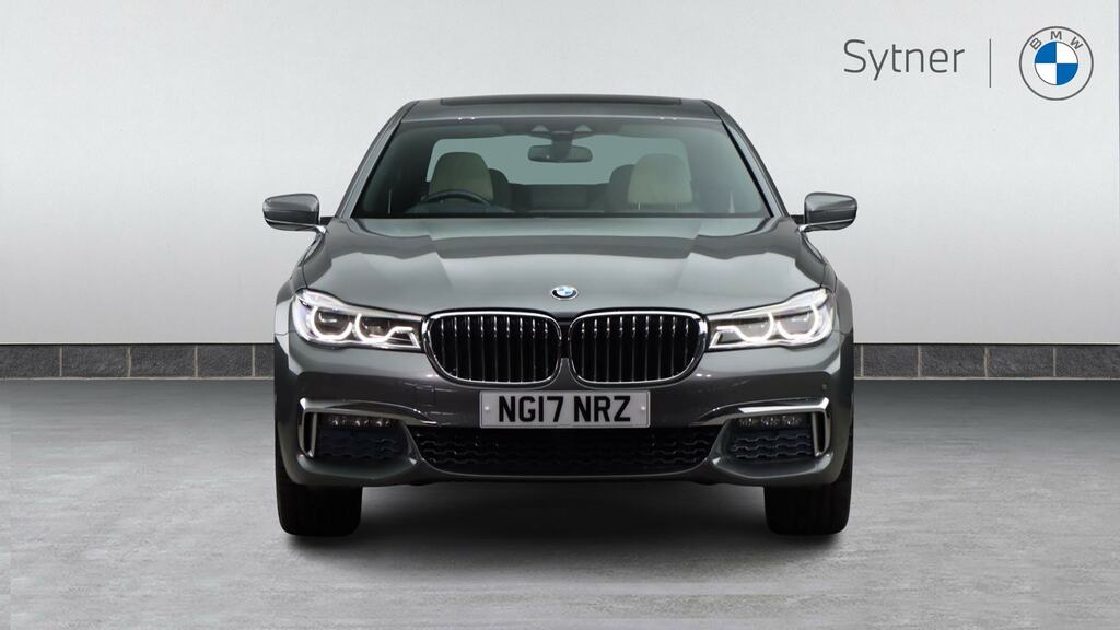 BMW 7 Series M Sport Black #16