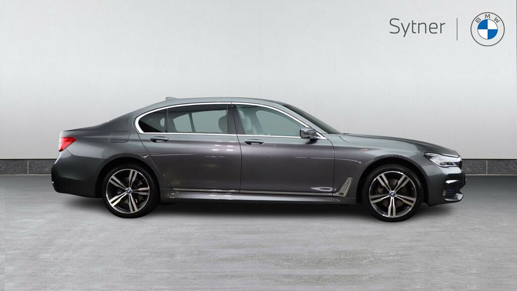 BMW 7 Series 740Ld Xdrive M Sport Grey #3