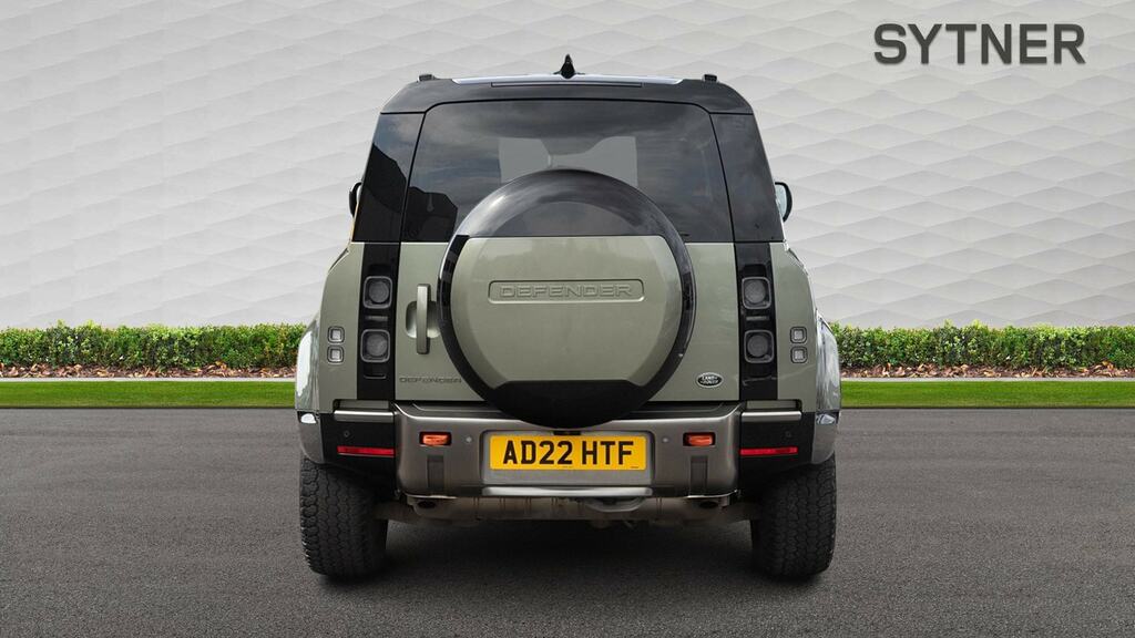 Land Rover Defender 110 3.0 P400 X 110 Green #6