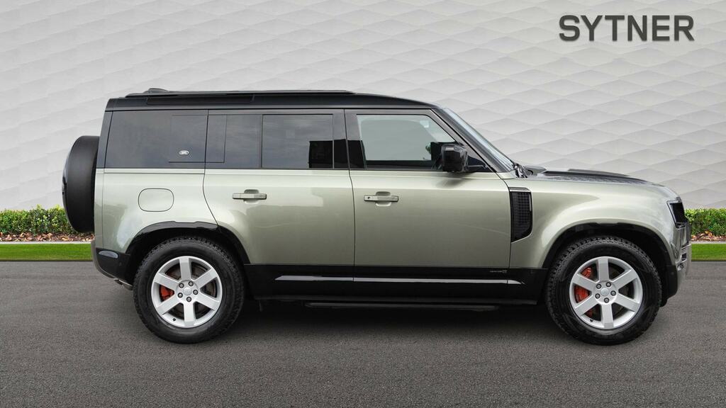 Land Rover Defender 110 3.0 P400 X 110 Green #5