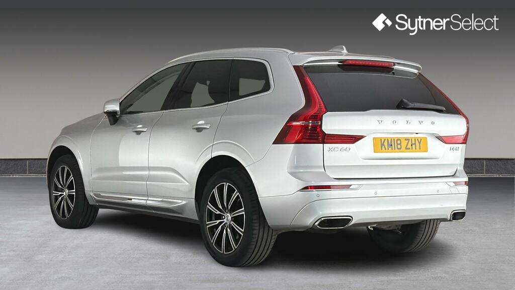 Volvo XC60 2.0 D5 Powerpulse Inscription Awd Geartronic Silver #2