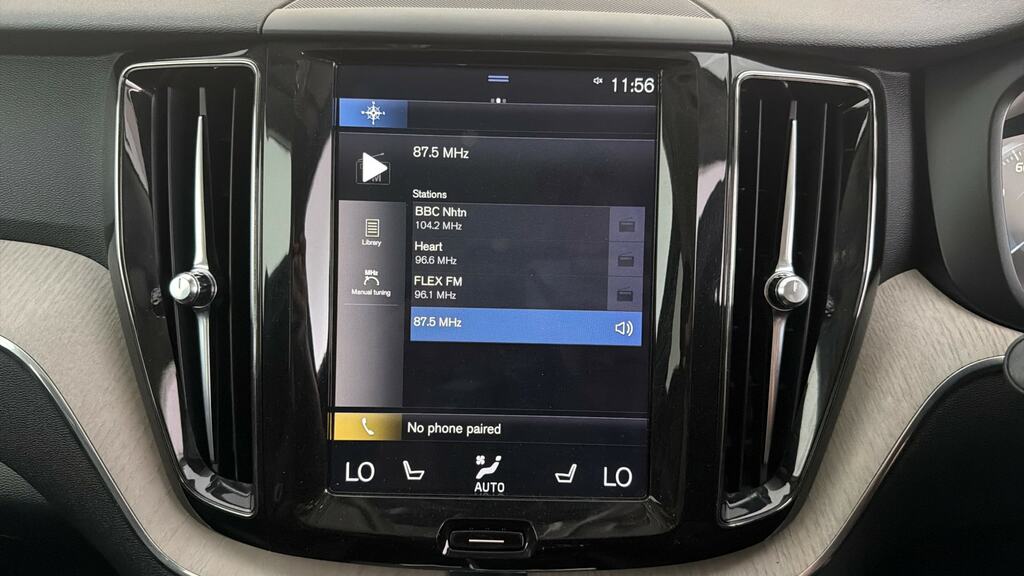 Volvo XC60 2L Momentum Pro Grey #20