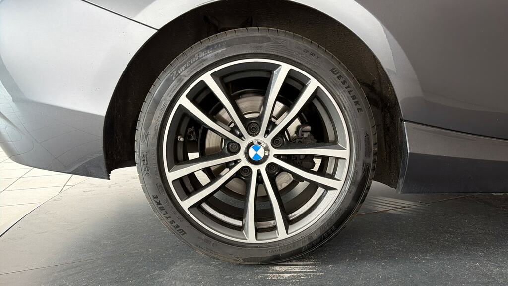 BMW 2 Series 218I Sport White #28