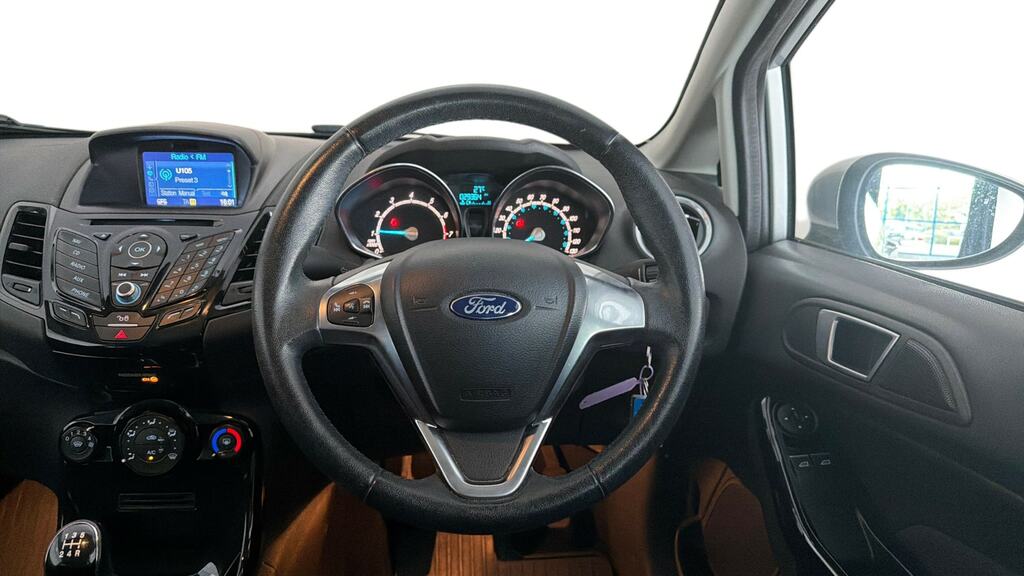 Ford Fiesta 1.0 Zetec 99 Grey #8