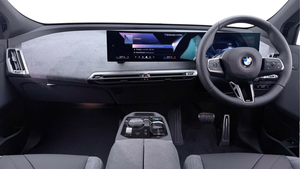 BMW iX 300Kw Xdrive45 M Sport 101Kwh Techpro Black #4