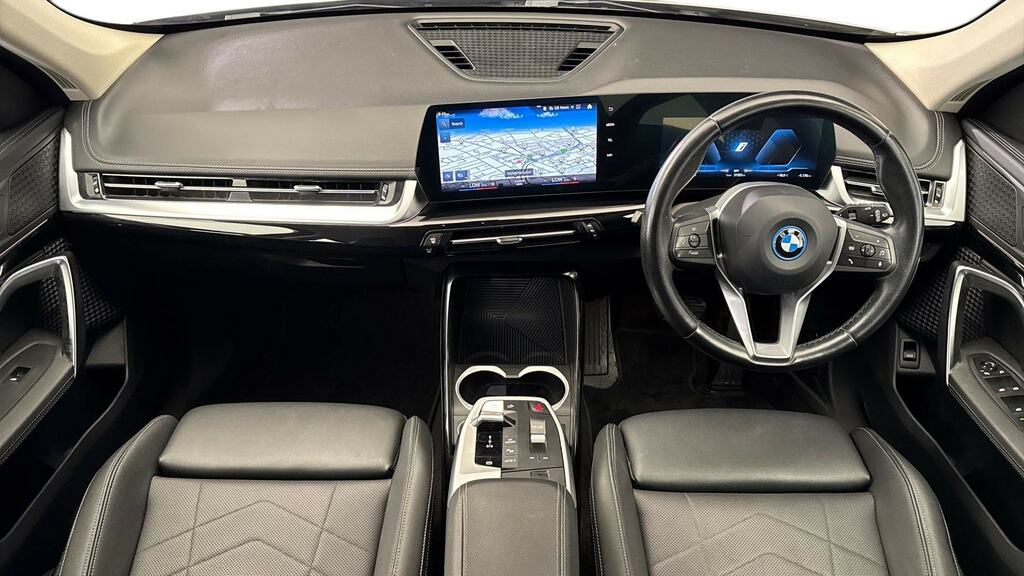 BMW iX1 230Kw Xdrive30 Xline 65Kwh Silver #4