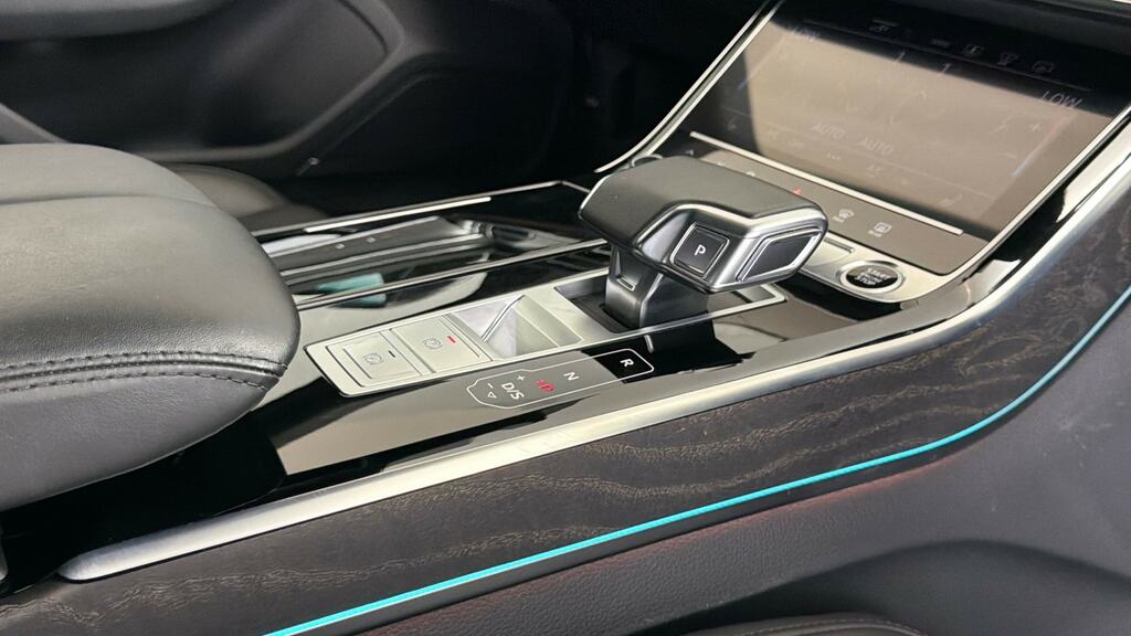 Audi A8 3.0 Tfsie V6 60 Sport Saloon Plug-in Hy Black #14