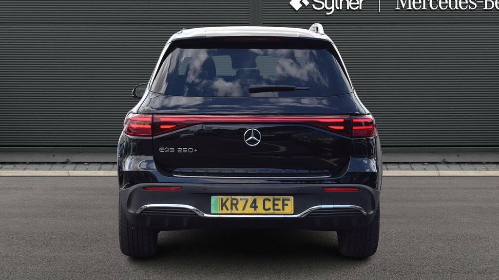 Mercedes-Benz EQB Eqb 250 140Kw Amg Line Executive 70.5Kwh KR74CEF Black #6