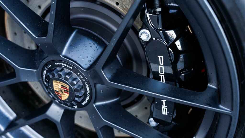 Porsche 911 911 Carrera 4 Gts 2026 Grey #37