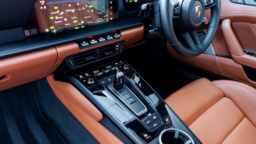 Porsche 911 911 Carrera 4 Gts 2026 Grey #26