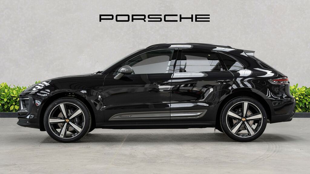 Porsche Macan T Pdk Black #4