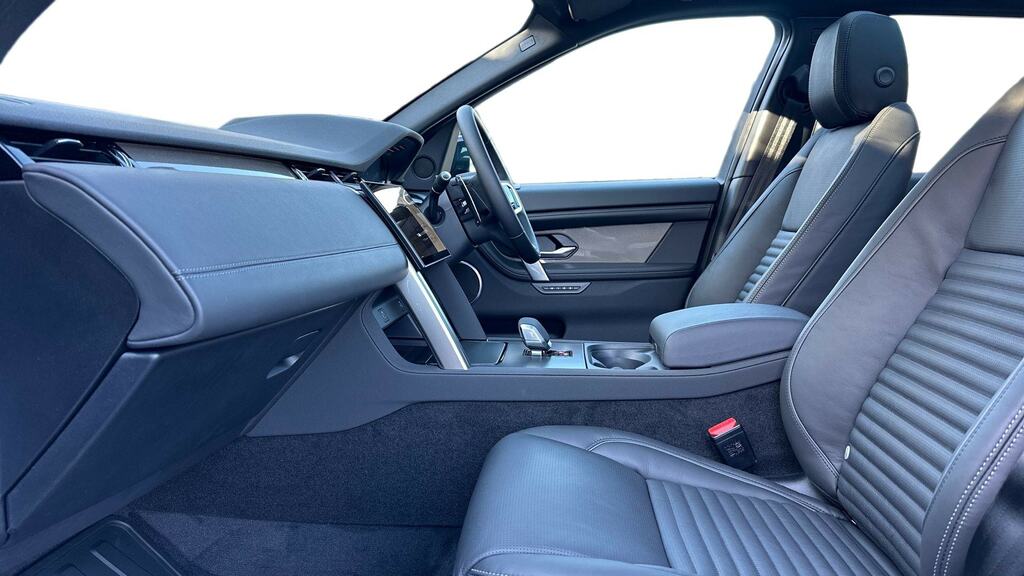 Land Rover Discovery Sport 2.0 D200 Metropolitan 5 Seat Grey #3
