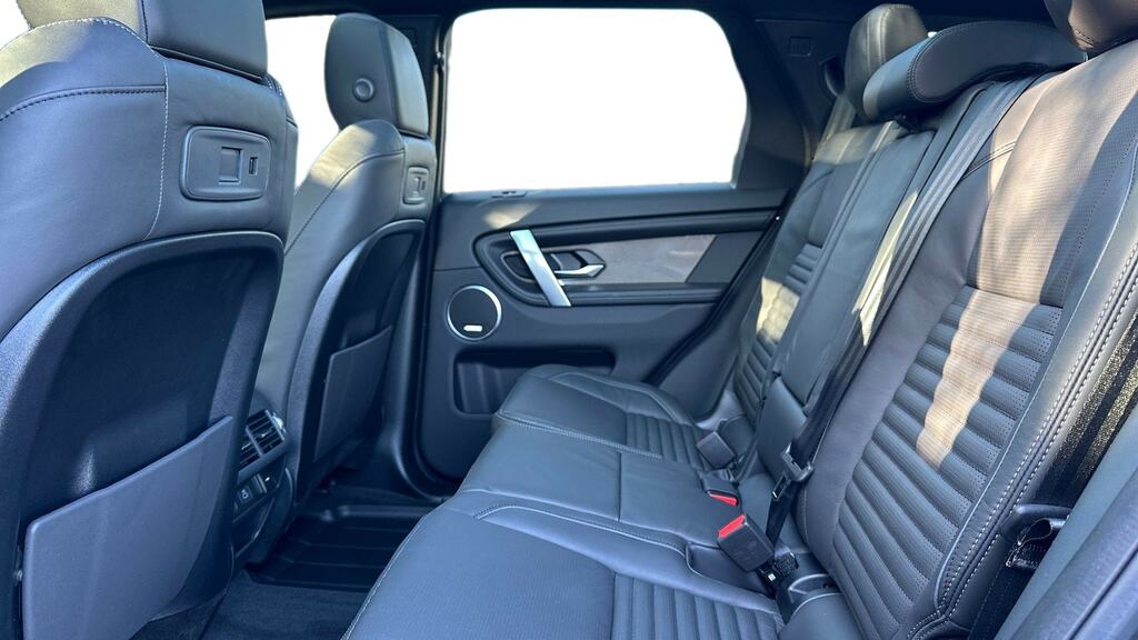 Land Rover Discovery Sport 2.0 D200 Metropolitan 5 Seat Grey #4