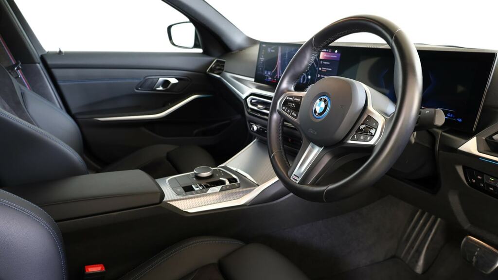 BMW 3 Series 330E Xdrive M Sport Step Blue #6