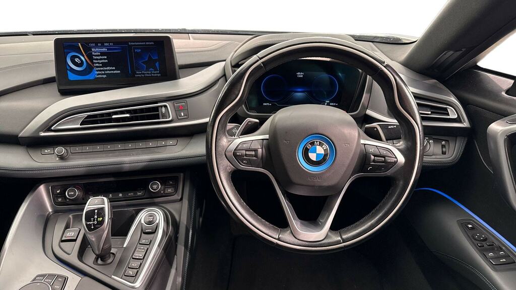BMW i8 2dr Auto White #5