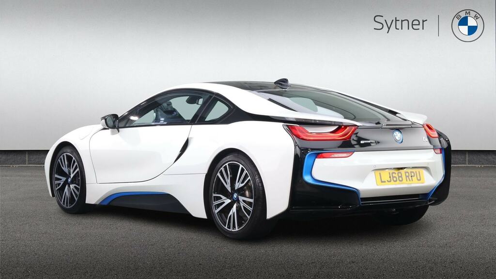 BMW i8 2dr Auto White #2