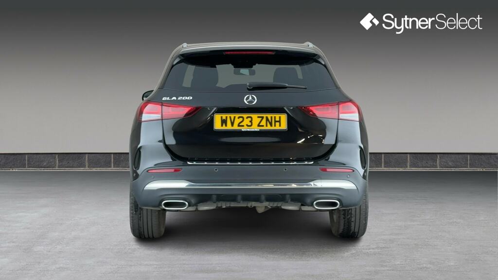 Mercedes-Benz GLA Class Gla 200 Amg Line Executive Black #5