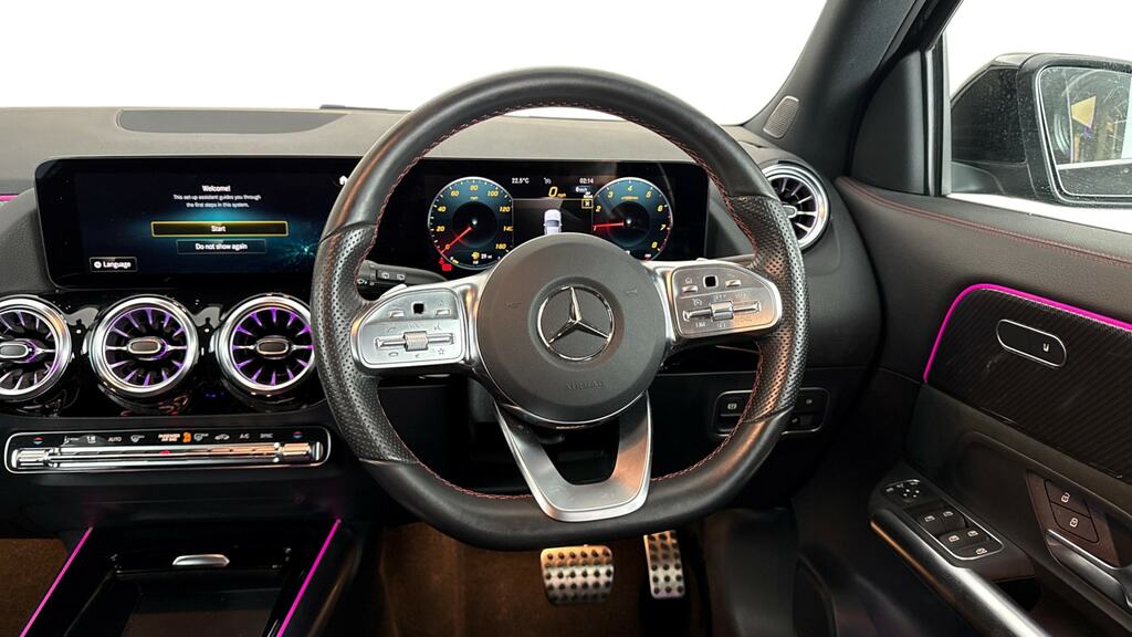 Mercedes-Benz GLA Class 1.3 Gla200 Amg Line Night Edition Premium Plus 7 White #8