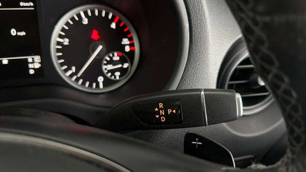 Mercedes-Benz Vito 110Cdi Progressive Van Silver #14