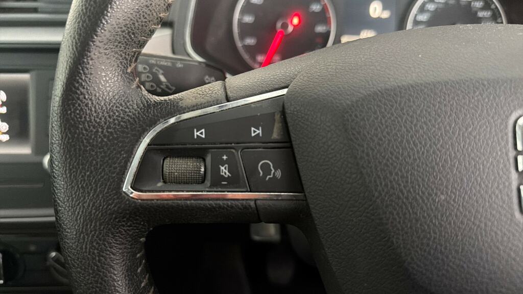 Seat Ibiza 1.0 Tsi Fr Dsg 114 Bhp Blue #17
