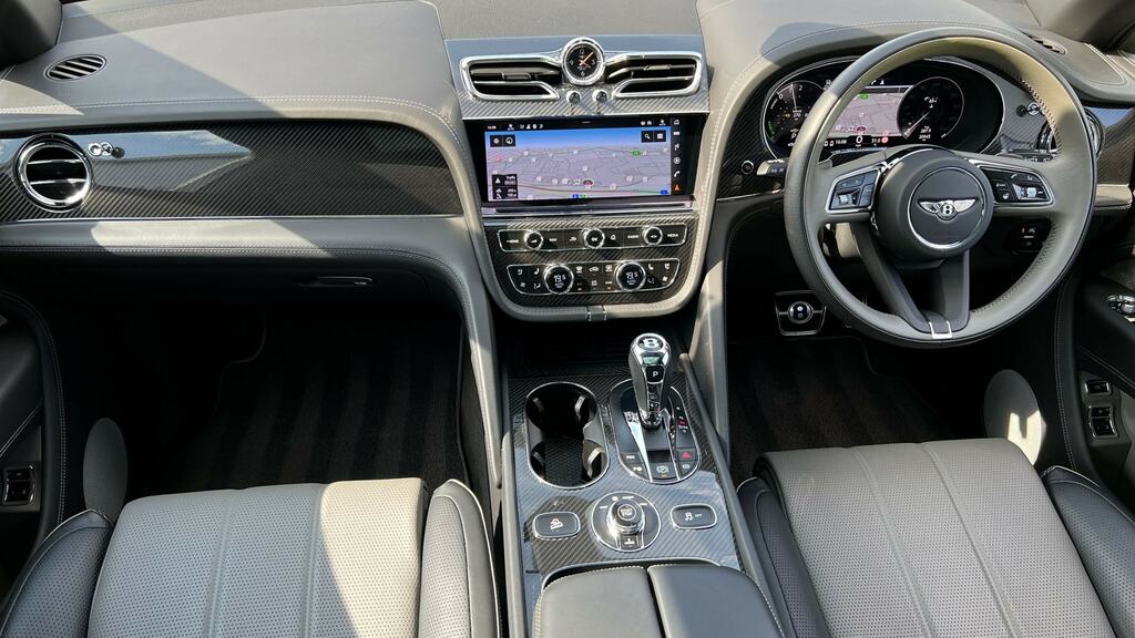 Bentley Bentayga 3.0 V6 Hybrid Mulliner Dr Sp Tour4seat Grey #2