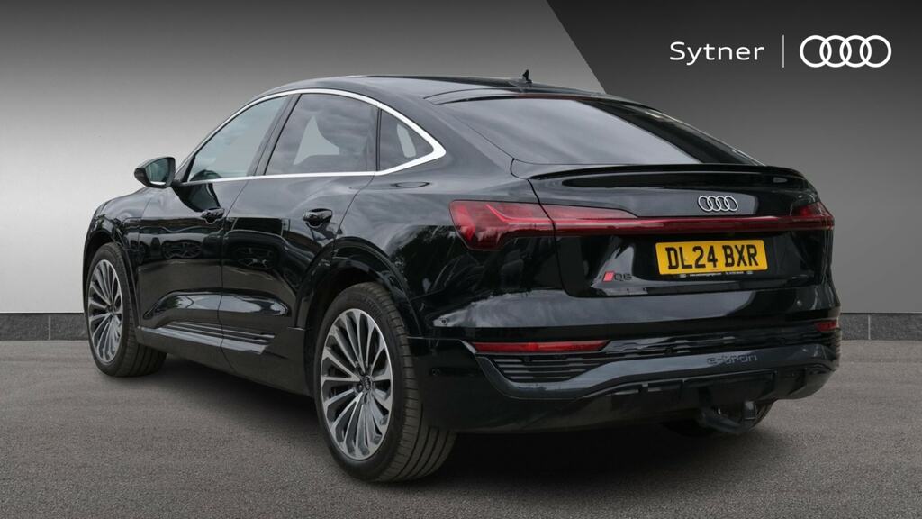 Audi Q8 e tron 300Kw 55 Quattro 114Kwh S Line Tech Pro Black #3