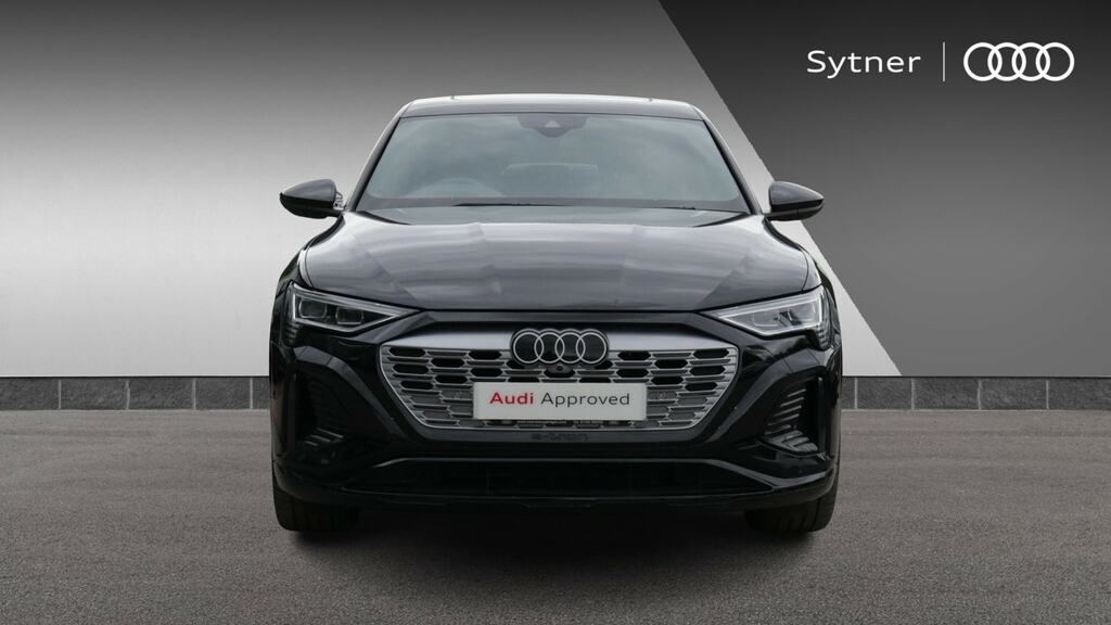 Audi Q8 e tron 300Kw 55 Quattro 114Kwh Black Edition Grey #7