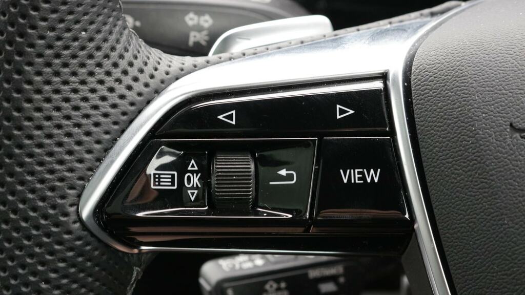 Audi Q8 e tron 300Kw 55 Quattro 114Kwh Black Edition Grey #17