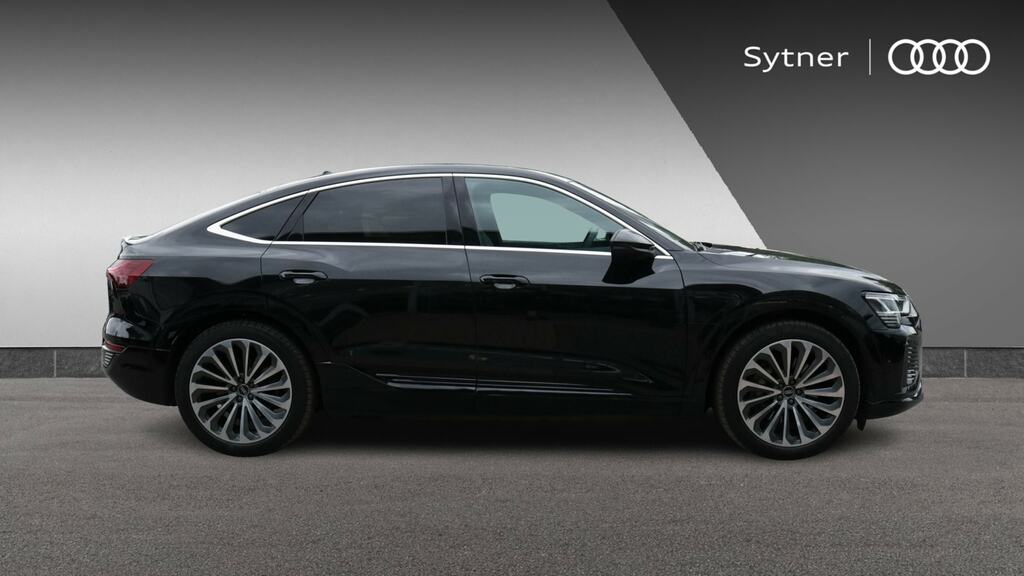 Audi Q8 e tron 300Kw 55 Quattro 114Kwh S Line Tech Pro Black #4