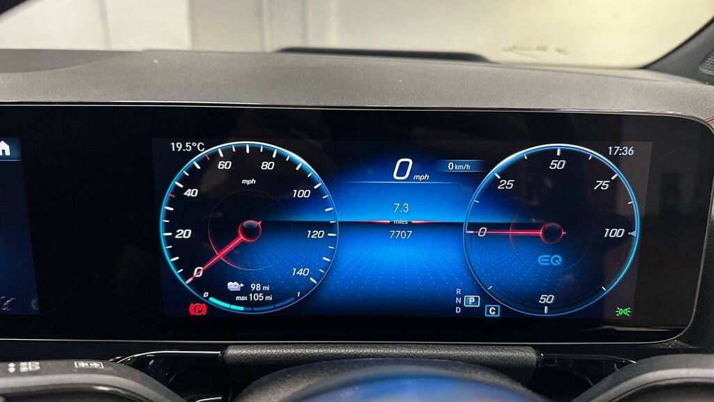 Mercedes-Benz EQA Eqa 350 4M 215Kw Amg Line Premium 66.5Kwh Black #13