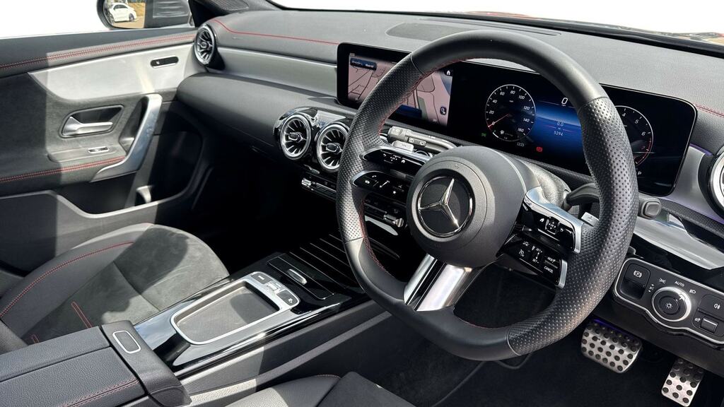 Mercedes-Benz CLA Class Cla 200 Amg Line Executive Tip Grey #3