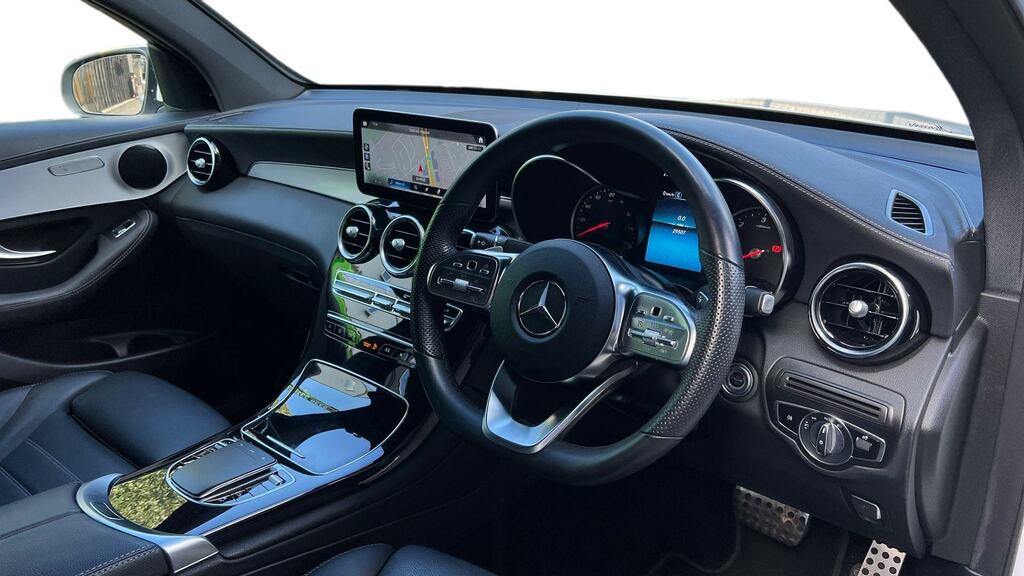 Mercedes-Benz GLC Class Glc 220D 4Matic Amg Line 9G-tronic White #3