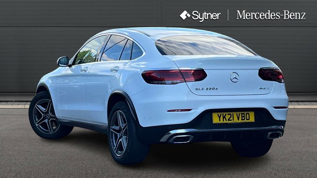 Mercedes-Benz GLC Class Glc 220D 4Matic Amg Line 9G-tronic White #2