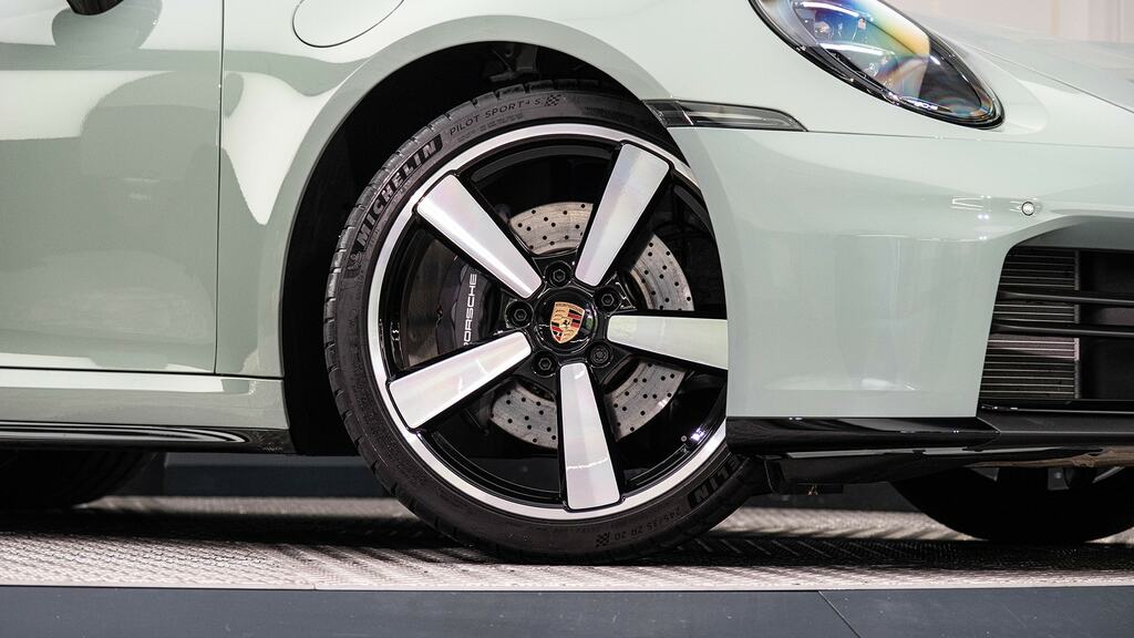 Porsche 911 Gt3 Touring Euro 6 Grey #9