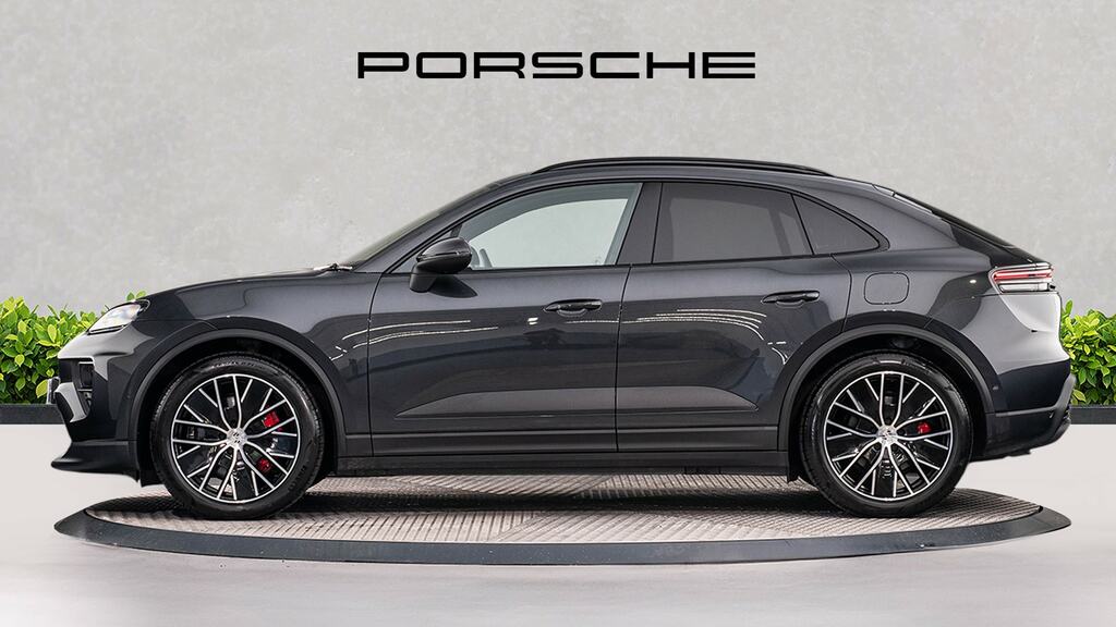 Porsche Macan 380Kw 4S 100Kwh Grey #3