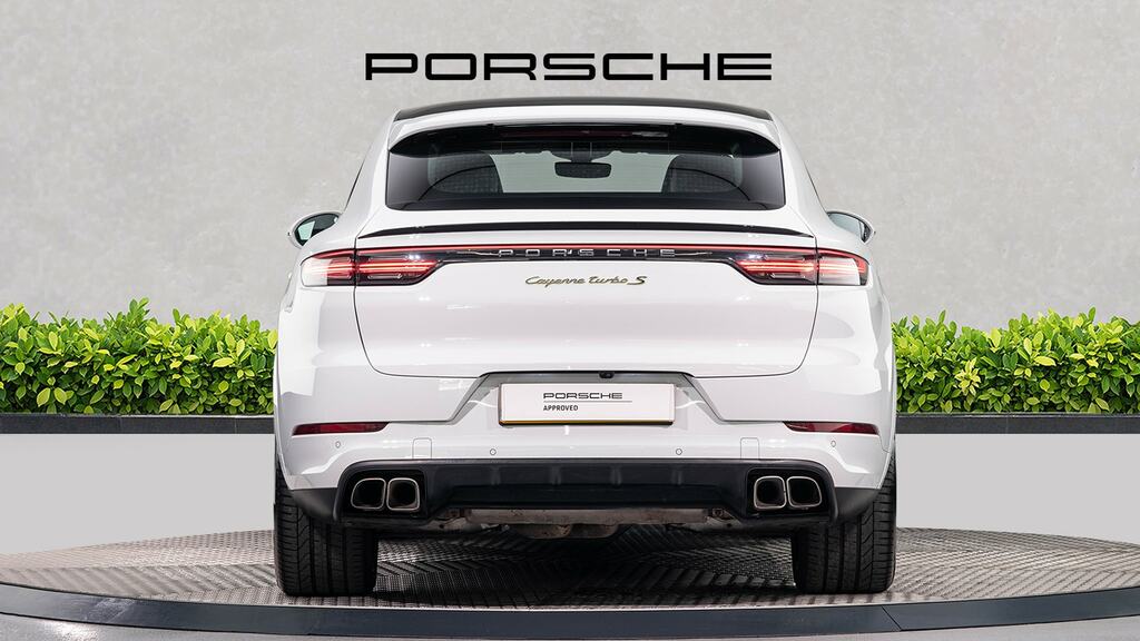 Porsche Cayenne E-hybrid Turbo S Tiptronic S White #6