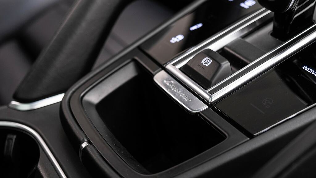 Porsche Cayenne 3.0 V6 E-hybrid 14.1Kwh Coupe Plug-in H Grey #47