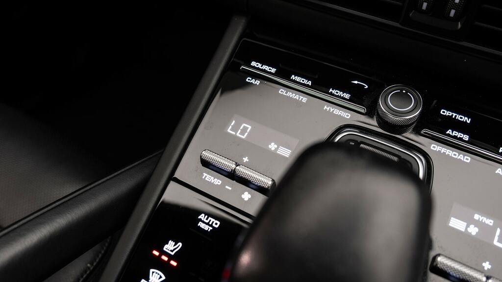 Porsche Cayenne 3.0 V6 E-hybrid 14.1Kwh Coupe Plug-in H Grey #31