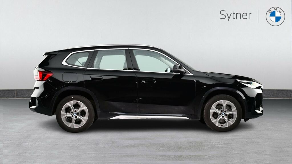BMW X1 Sdrive 20I Mht Xline Step Black #3