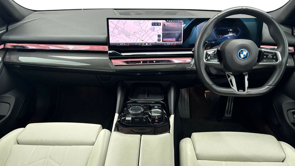 BMW i5 250Kw Edrive40 M Sport Pro 84Kwh Black #4