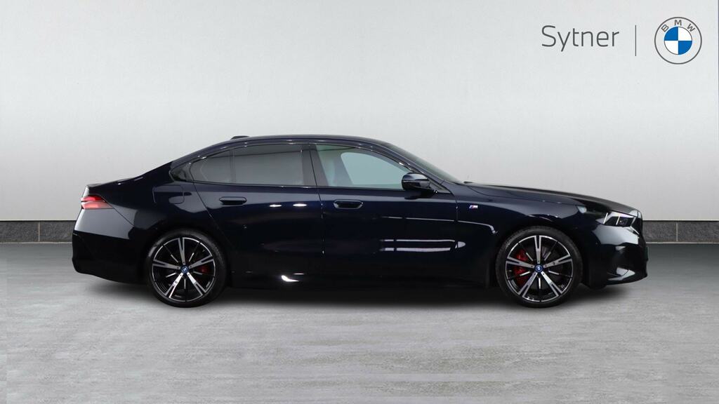 BMW i5 250Kw Edrive40 M Sport Pro 84Kwh Black #3