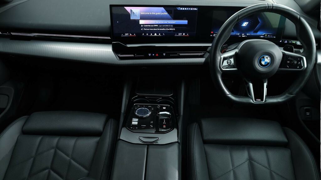 BMW 5 Series 520I M Sport Pro Saloon White #4
