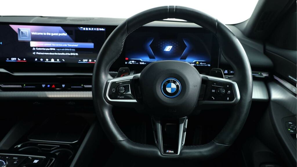 BMW 5 Series 520I M Sport Pro Saloon White #5