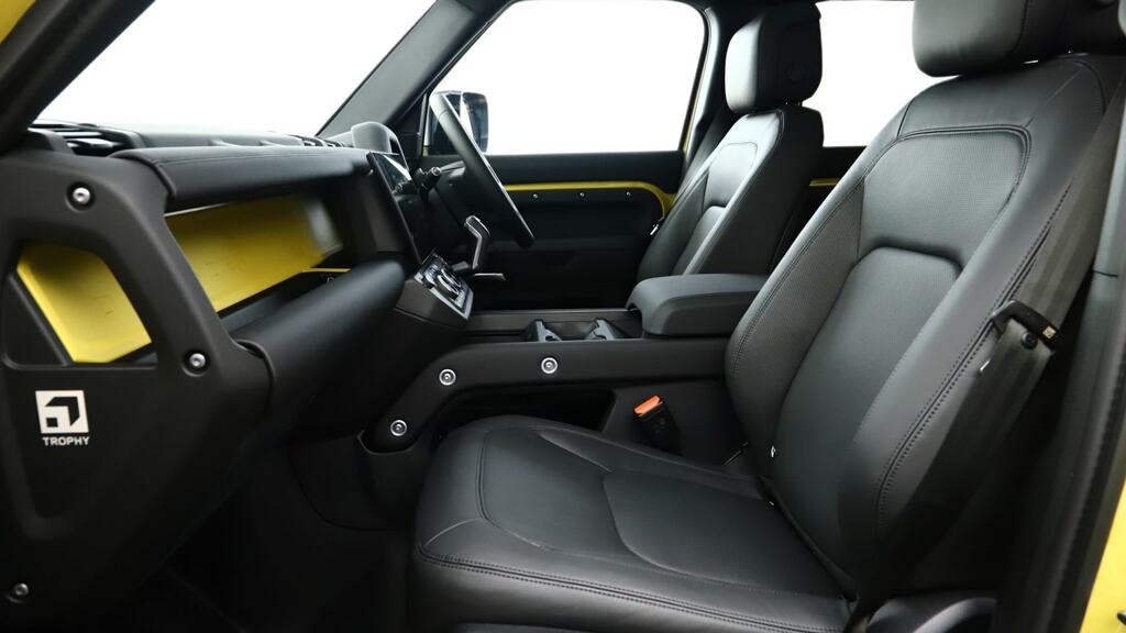 Land Rover Defender 110 3.0 D350 Trophy Edition Deep Sandglow 110 Yellow #3