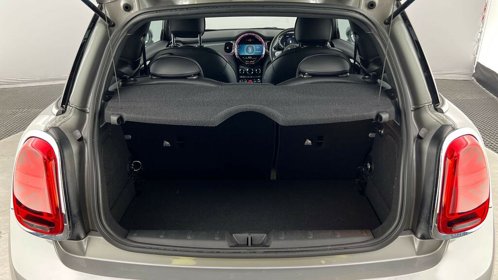 Mini Hatch F56 Mini 3-Door Cooper Sport Lci II White #13