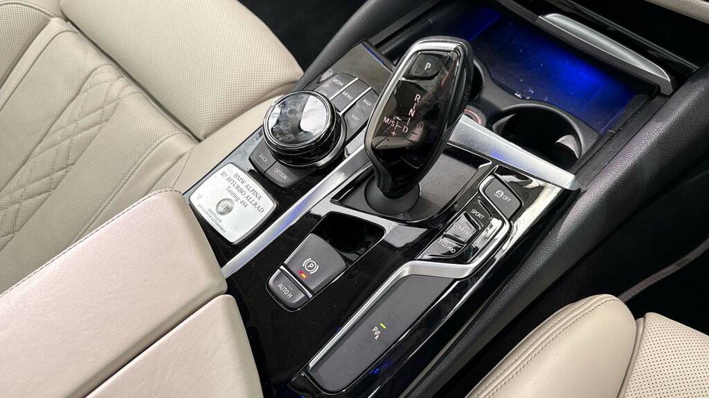 BMW 5 Series 530D M Sport Grey #10