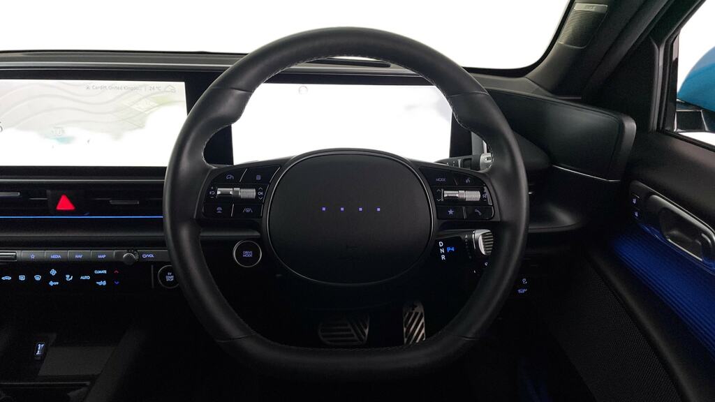 Hyundai Ioniq 6 First Edition Gold #8